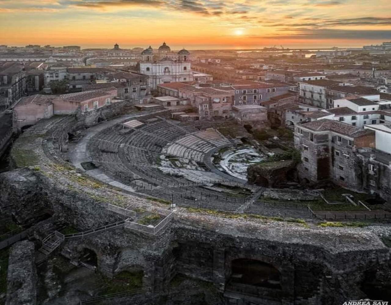 Maison Ventimiglia 83 Катания Екстериор снимка